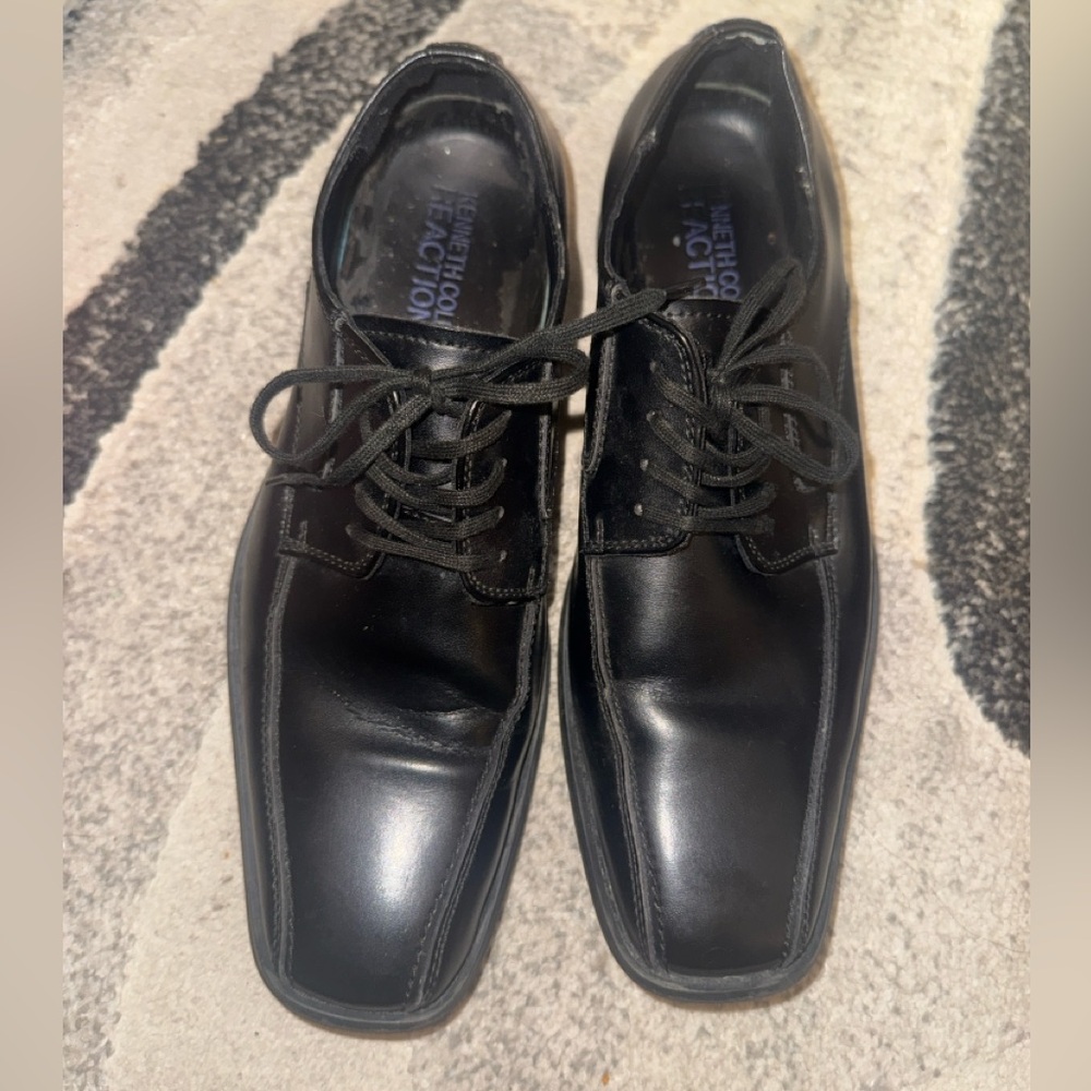 Kenneth Cole Black Leather Oxfords